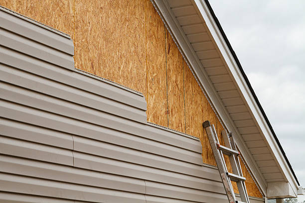 24/7 Emergency Vinyl Siding experts in Honey Grove, PA